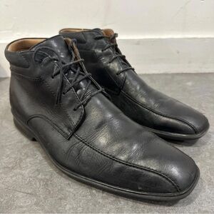 Clarks Men's Black Leather Chukka Boots